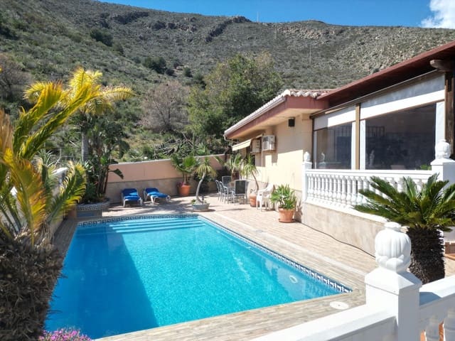 3 quarto Moradia para venda em Gualchos com piscina garagem - 650 000 € (Ref: 8912592)