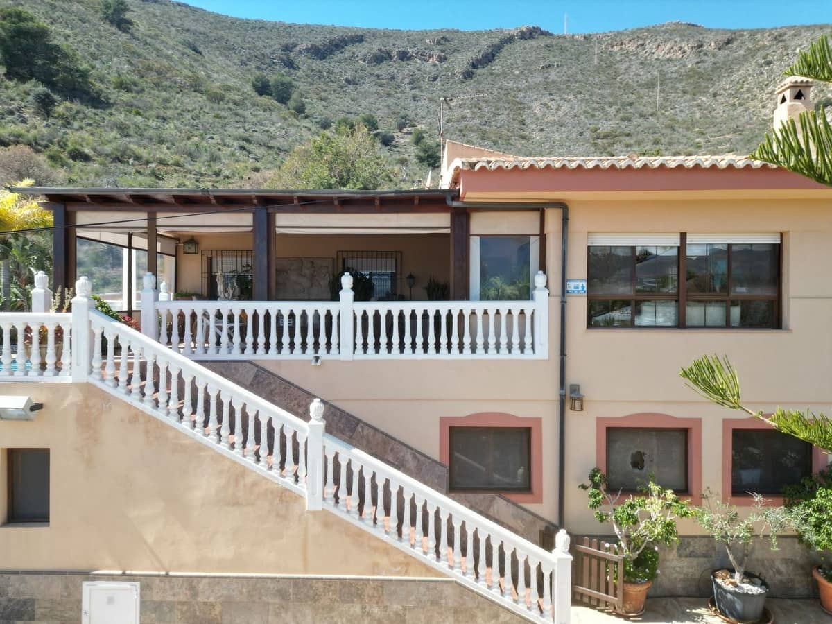 3 quarto Moradia para venda em Gualchos com piscina garagem - 650 000 € (Ref: 8912592)