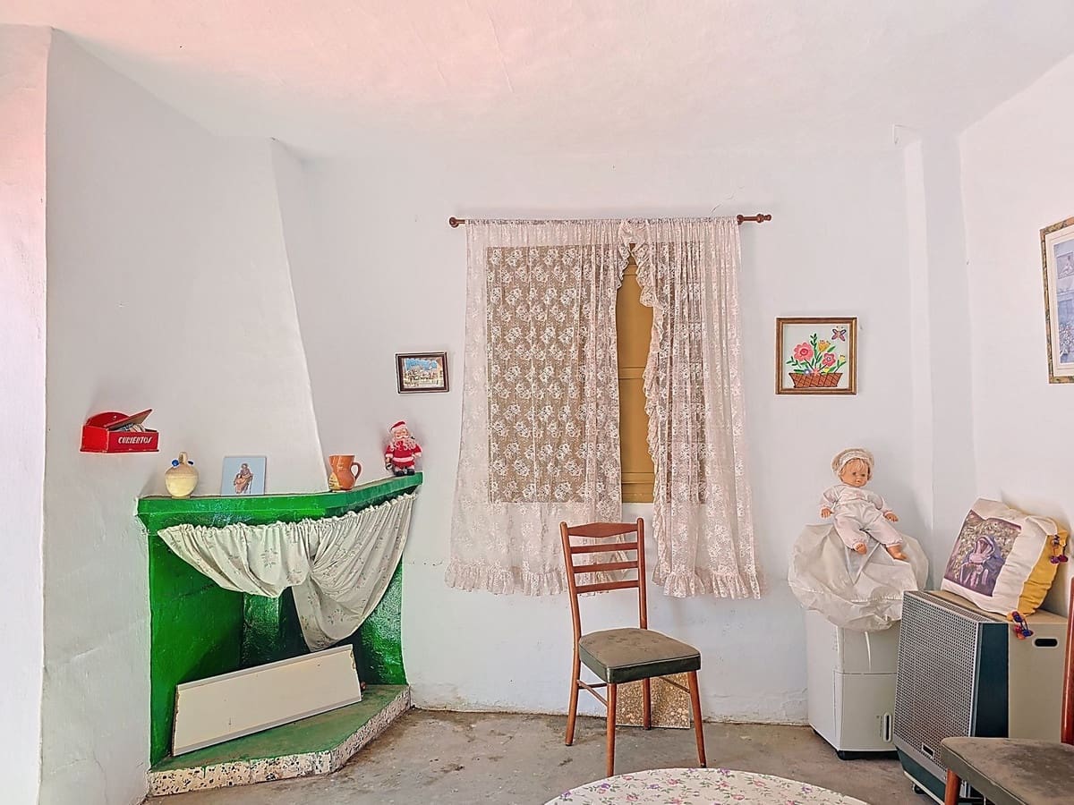 3 soveværelse Byhus til salg i Competa med garage - € 200.000 (Ref: 8926126)