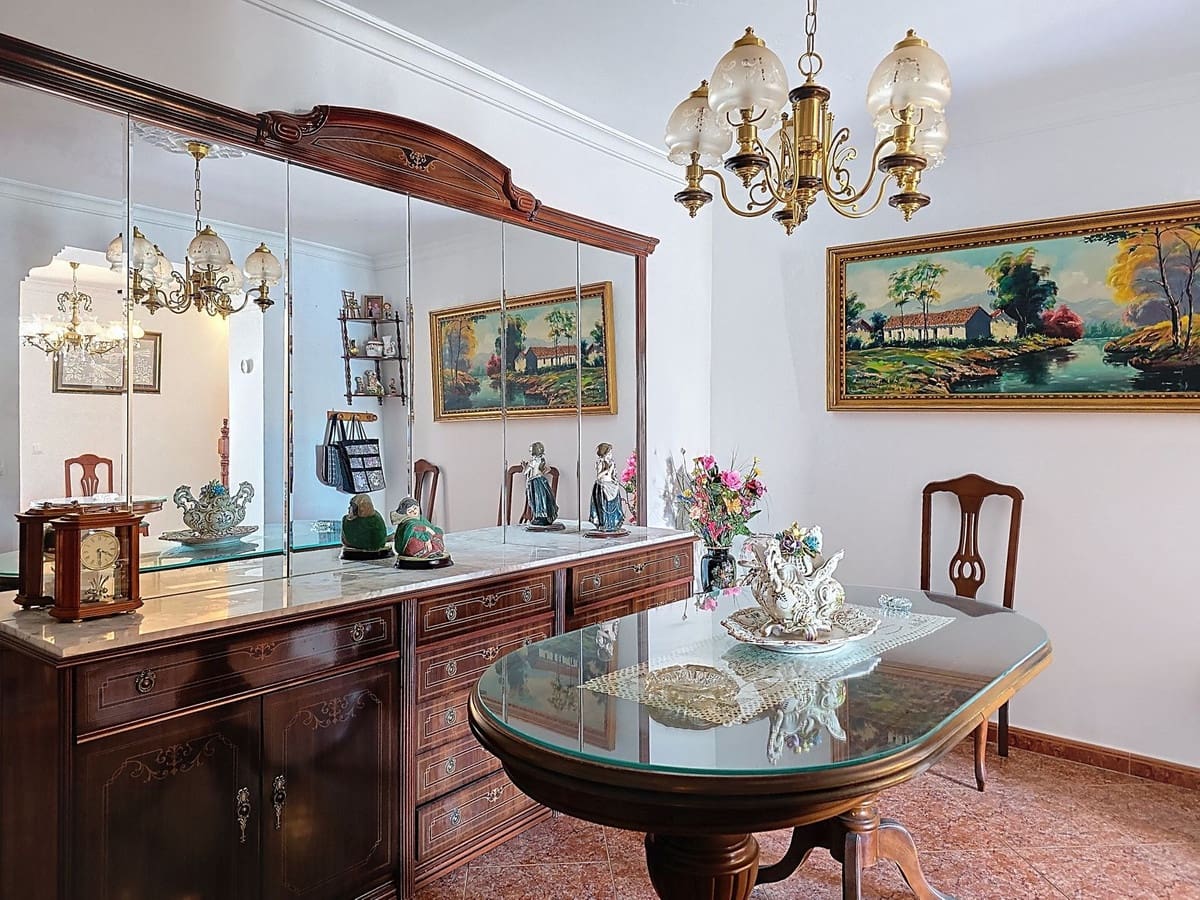 3 soveværelse Byhus til salg i Competa med garage - € 200.000 (Ref: 8926126)