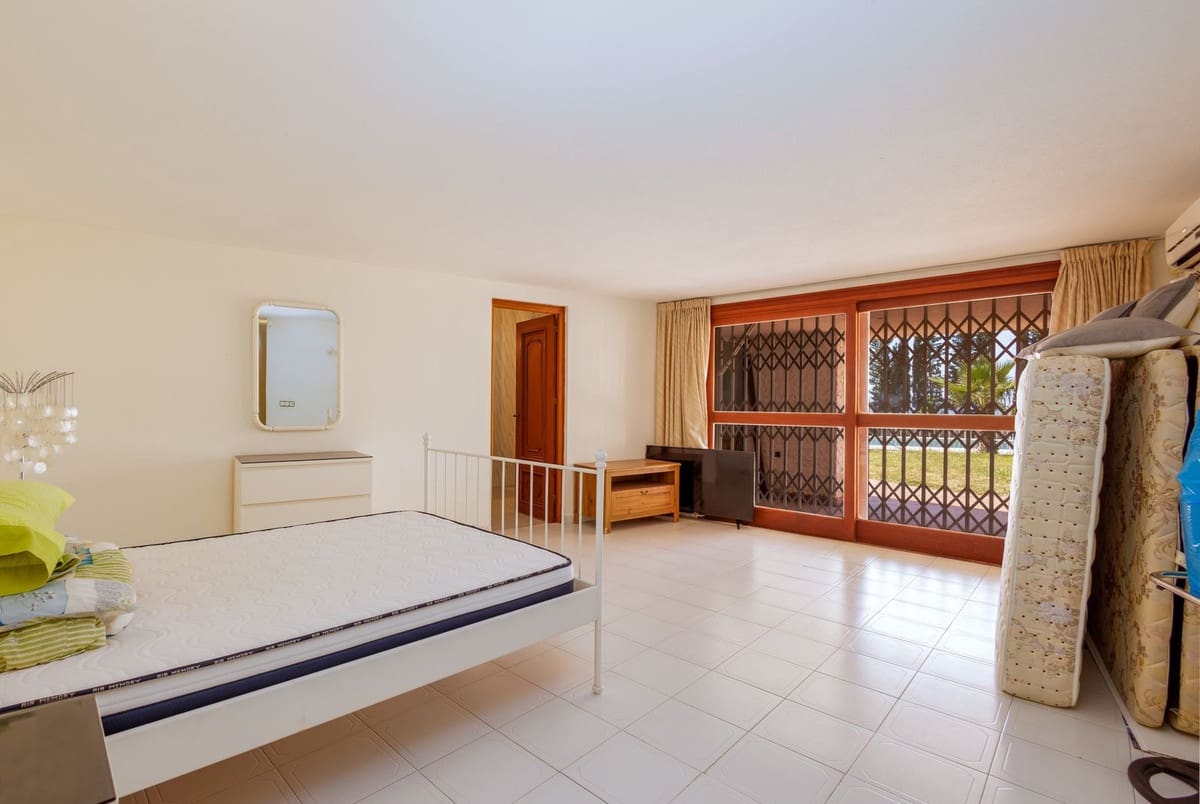 8 soveværelse Villa til salg i Torremuelle med swimmingpool garage - € 3.250.000 (Ref: 8928015)