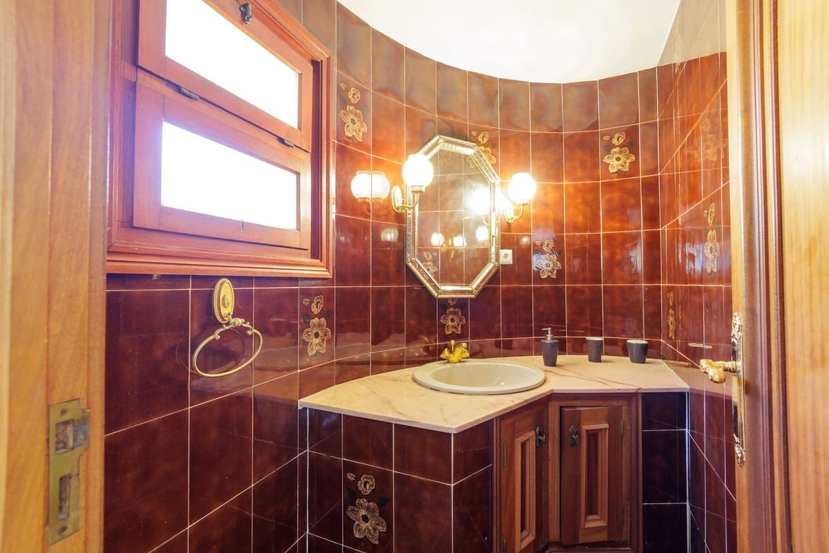 8 soveværelse Villa til salg i Torremuelle med swimmingpool garage - € 3.250.000 (Ref: 8928015)