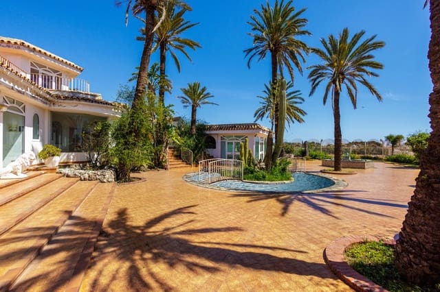8 soveværelse Villa til salg i Torremuelle, Benalmádena med swimmingpool garage - € 3.250.000 (Ref: 8928015)