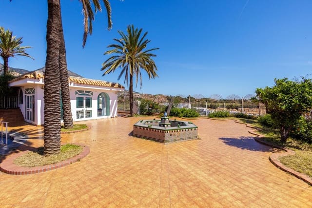 8 soveværelse Villa til salg i Torremuelle, Benalmádena med swimmingpool garage - € 3.250.000 (Ref: 8928015)