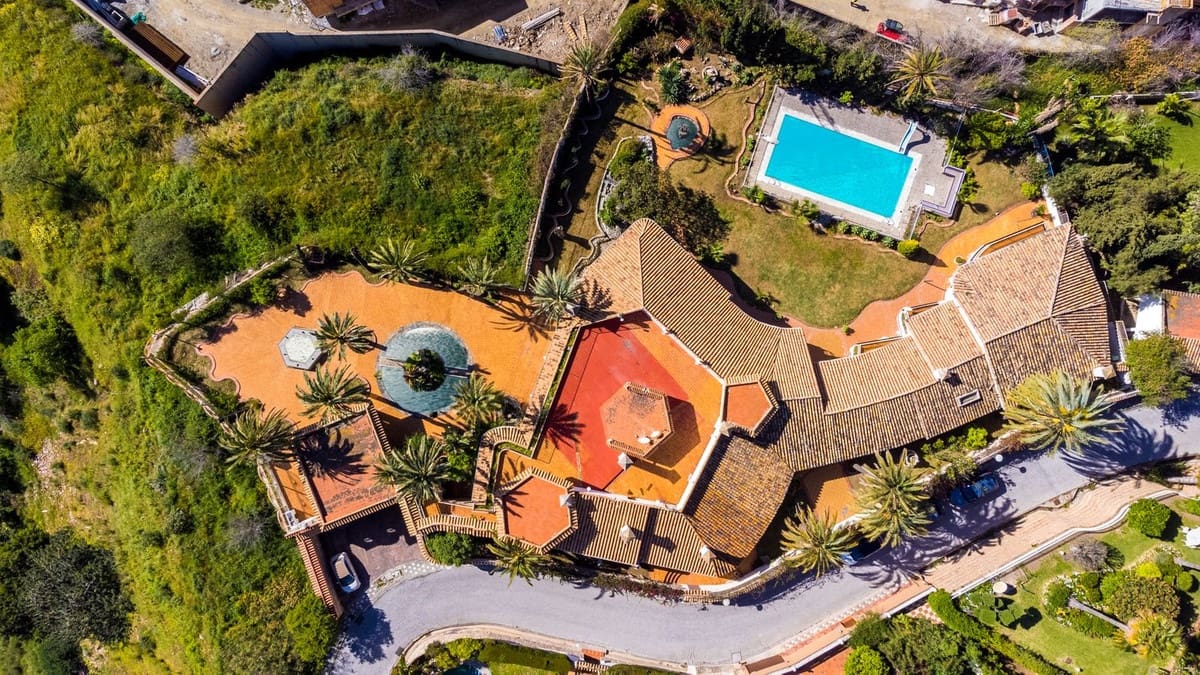 8 soveværelse Villa til salg i Torremuelle med swimmingpool garage - € 3.250.000 (Ref: 8928015)