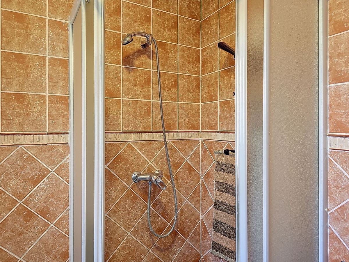 3 makuuhuone Huvila myytävänä paikassa Competa mukana uima-altaan 
autotalli - 420 000 € (Ref: 8930439)