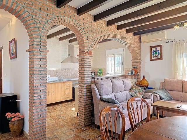 3 slaapkamer Villa te koop in Cómpeta met zwembad garage - € 420.000 (Ref: 8930439)