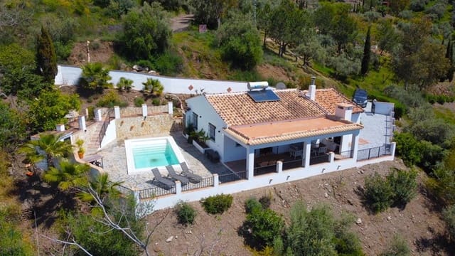 3 soveværelse Villa til salg i Cómpeta med swimmingpool garage - € 395.000 (Ref: 8956468)
