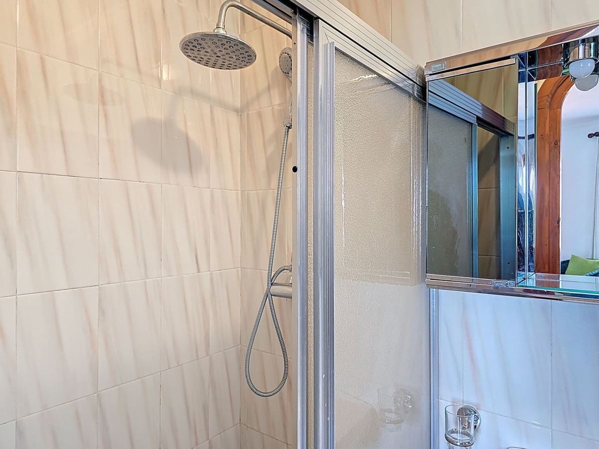 6 bedroom Villa for sale in Competa with pool garage - € 749,950 (Ref: 8957938)