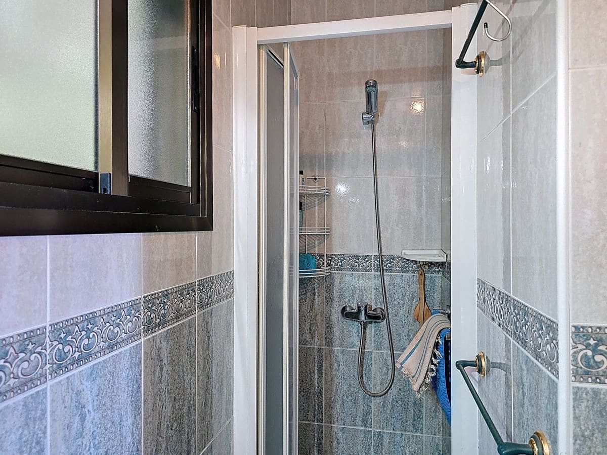 6 bedroom Villa for sale in Competa with pool garage - € 749,950 (Ref: 8957938)