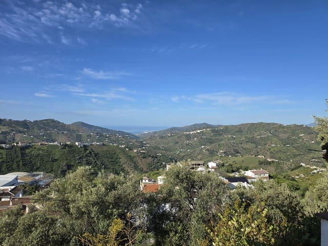 6 bedroom Villa for sale in Cómpeta with pool garage - € 749,950 (Ref: 8957938)