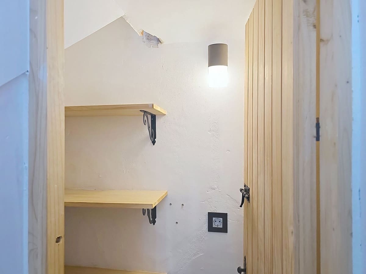 Chalet de 4 habitaciones en Sedella en venta con piscina - 350.000 € (Ref: 8960834)