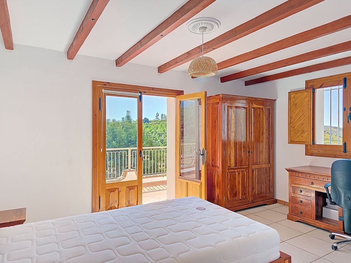 4 soveværelse Villa til salg i Sedella - € 549.000 (Ref: 8961218)