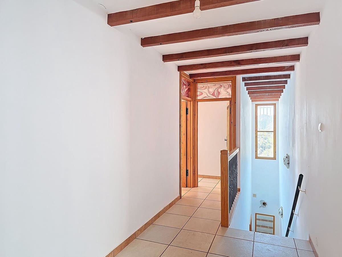 4 soveværelse Villa til salg i Sedella med garage - € 499.000 (Ref: 8961218)