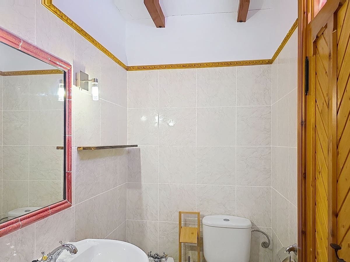 4 soveværelse Villa til salg i Sedella med garage - € 499.000 (Ref: 8961218)