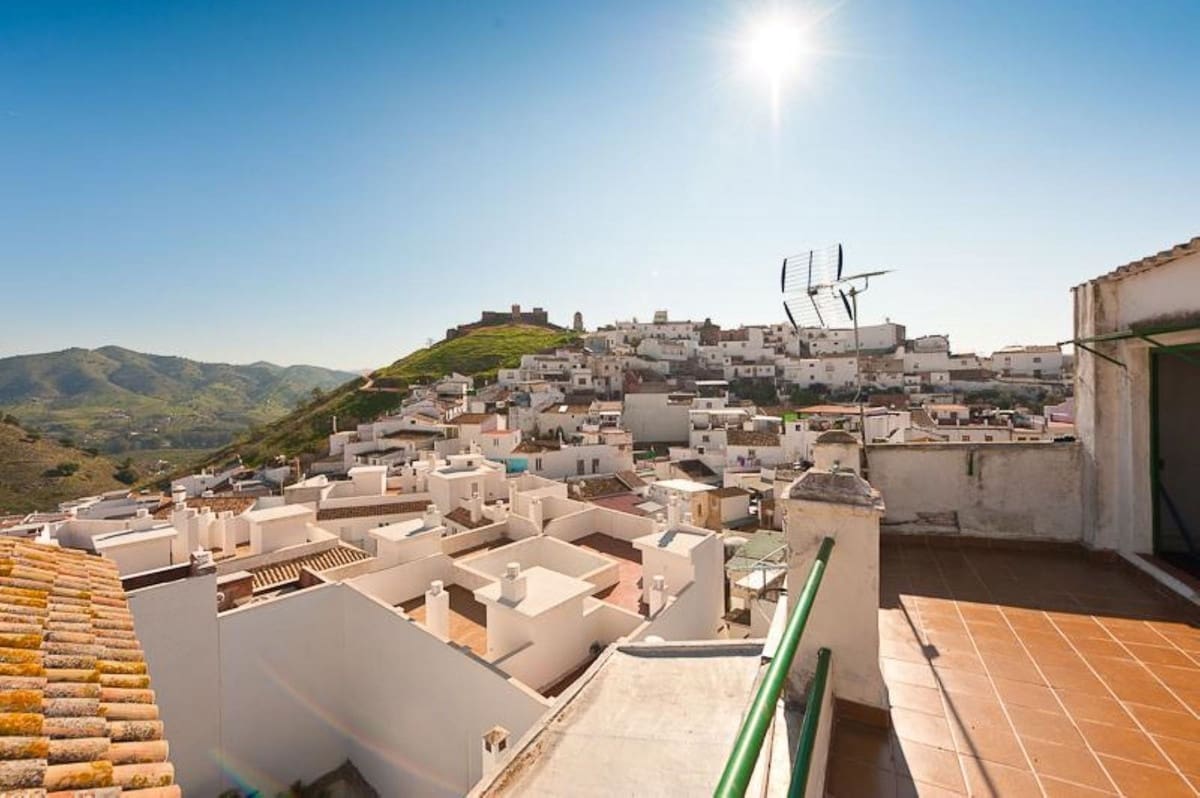 14 bedroom Townhouse for sale in Alora - € 490,000 (Ref: 8964104)