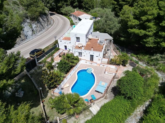 5 sypialnia Finka/Dom wiejski na sprzedaż w Vélez de Benaudalla z basenem garażem - 275 000 € (Ref: 8967975)
