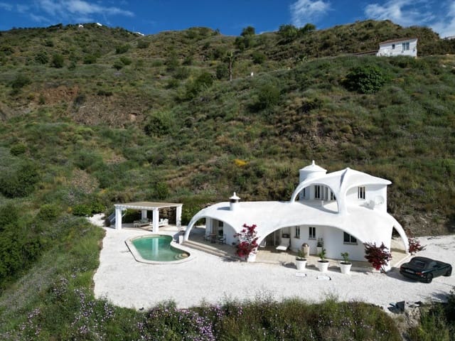 3 Zimmer Villa zu verkaufen in Arenas mit Pool Garage - 490.000 € (Ref: 8971251)