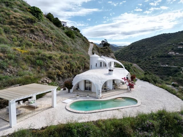 3 Zimmer Villa zu verkaufen in Arenas mit Pool Garage - 490.000 € (Ref: 8971251)