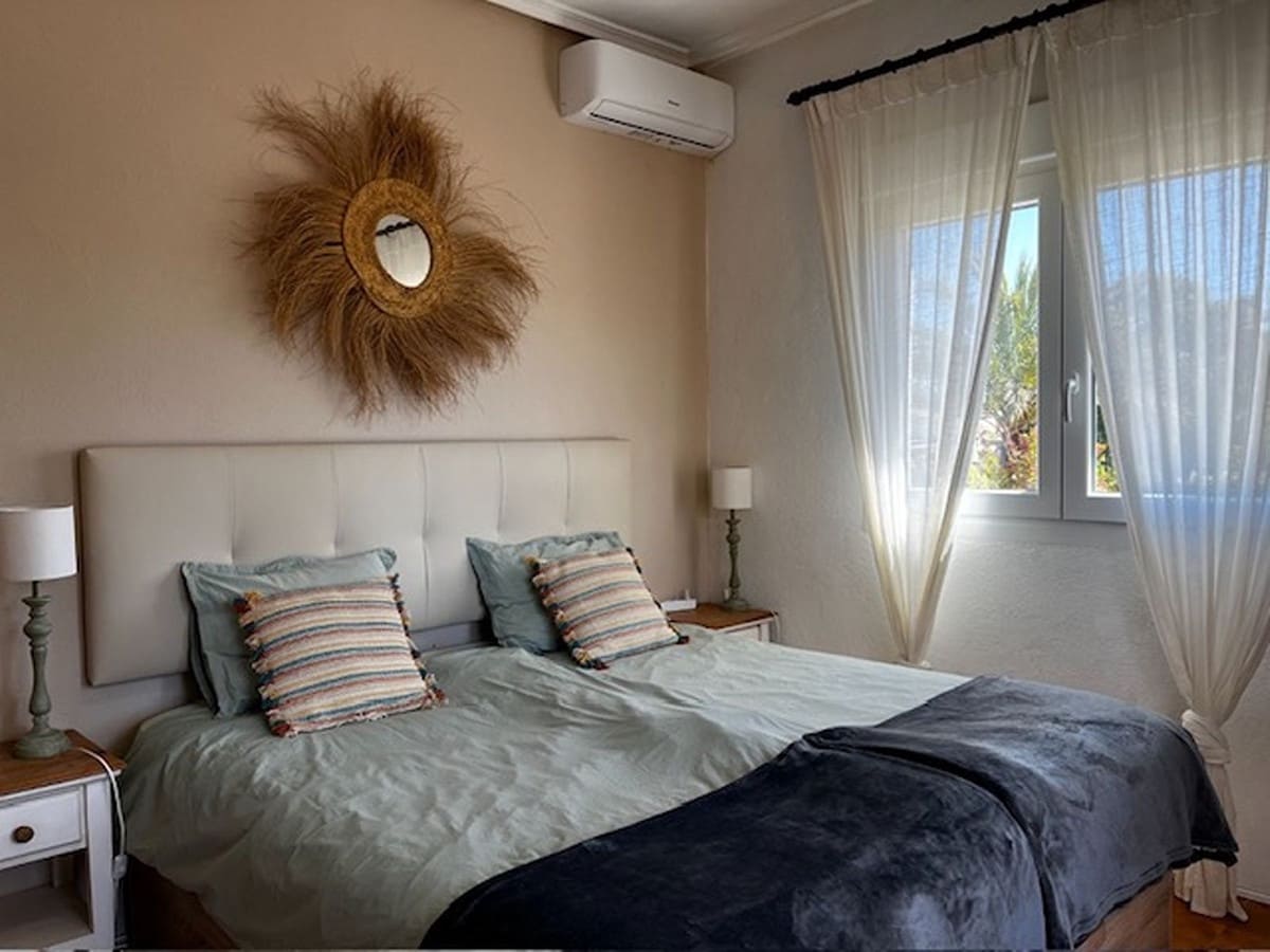 5 slaapkamer Villa te koop in Ontinyent met zwembad garage - € 495.000 (Ref: 8972207)