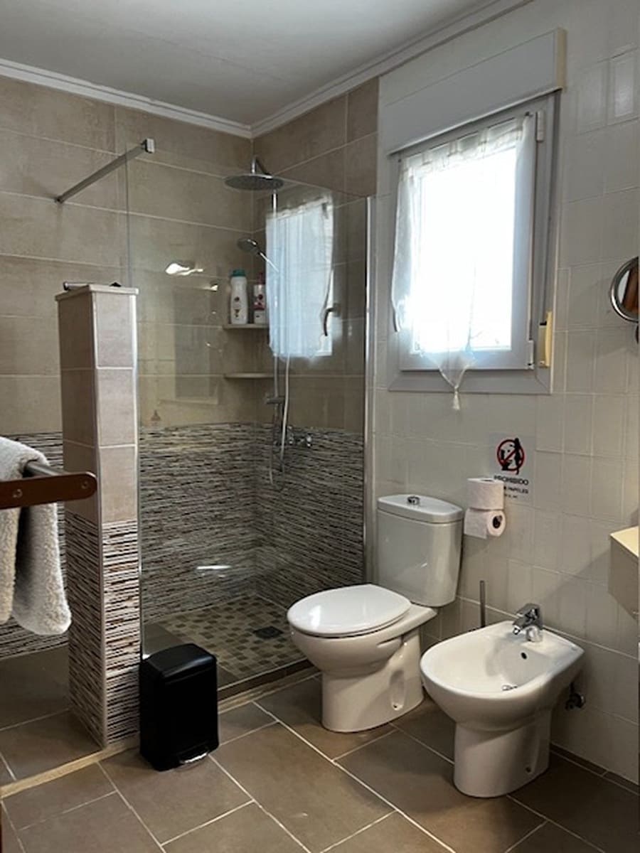 5 slaapkamer Villa te koop in Ontinyent met zwembad garage - € 495.000 (Ref: 8972207)