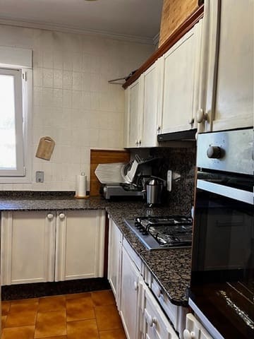 5 soveværelse Villa til salg i Ontinyent med swimmingpool garage - € 495.000 (Ref: 8972207)