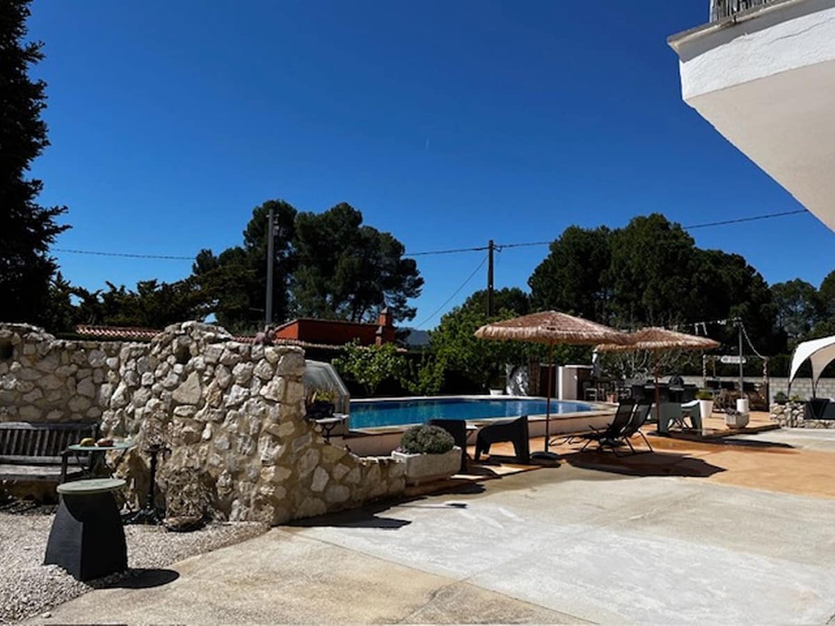 5 slaapkamer Villa te koop in Ontinyent met zwembad garage - € 495.000 (Ref: 8972207)