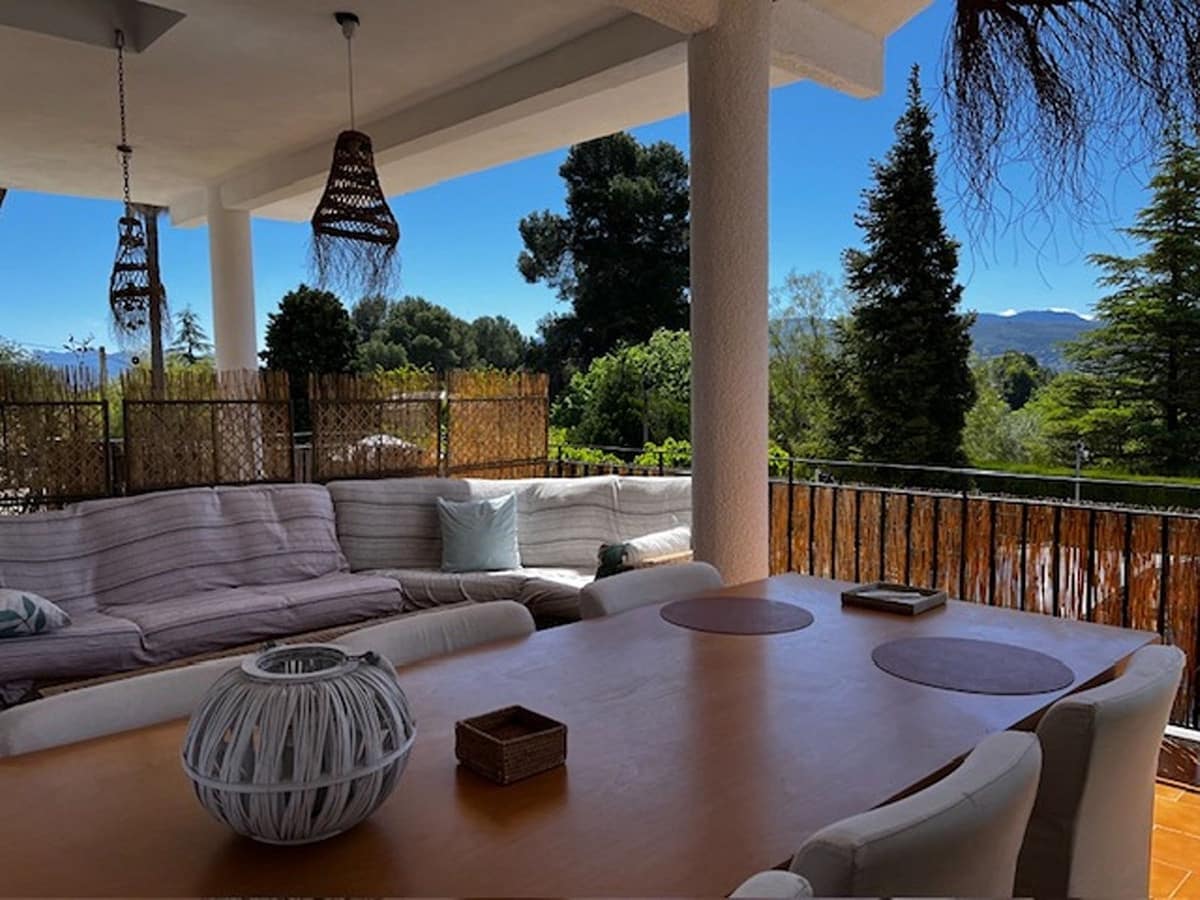 5 slaapkamer Villa te koop in Ontinyent met zwembad garage - € 495.000 (Ref: 8972207)