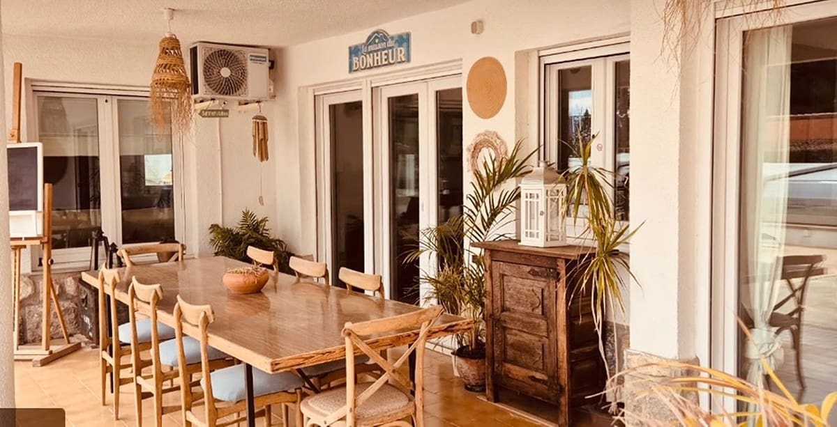 5 slaapkamer Villa te koop in Ontinyent met zwembad garage - € 495.000 (Ref: 8972207)