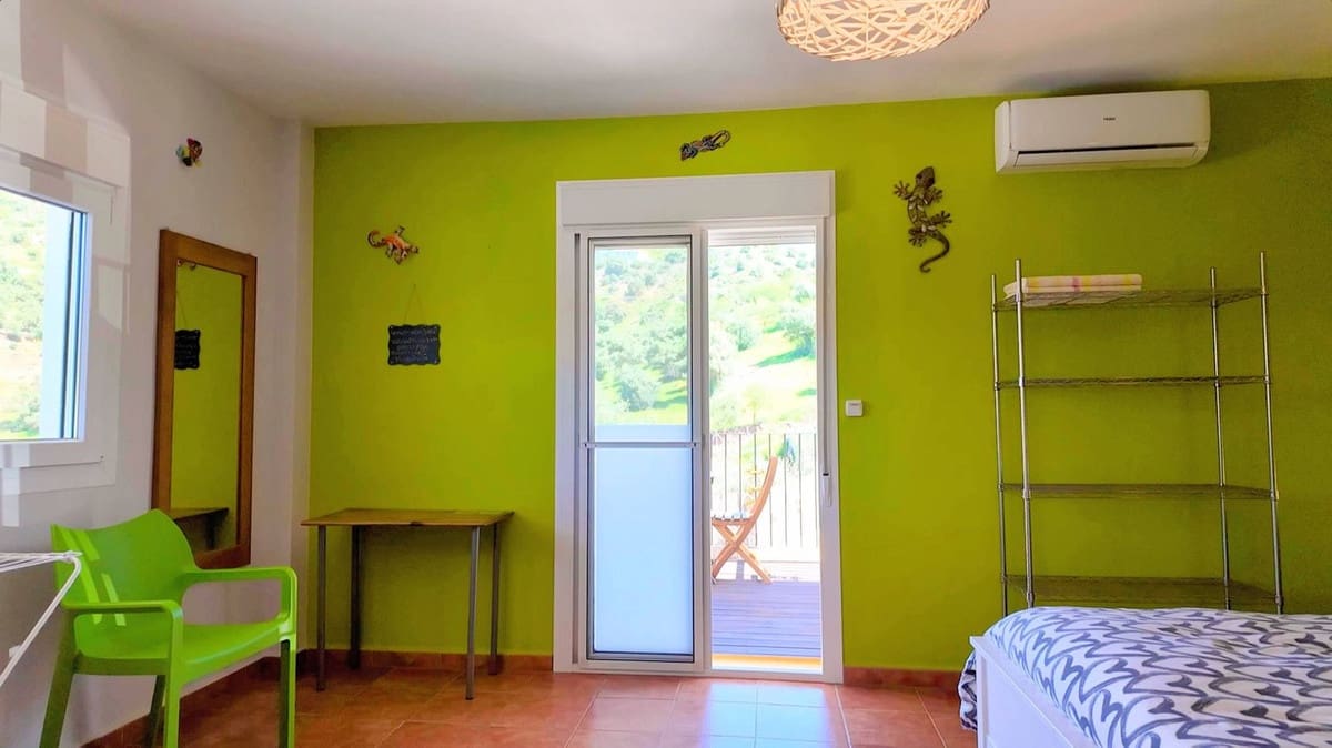 7 soveværelse Finca/Landehus til salg i Almogia med swimmingpool garage - € 599.000 (Ref: 8973197)