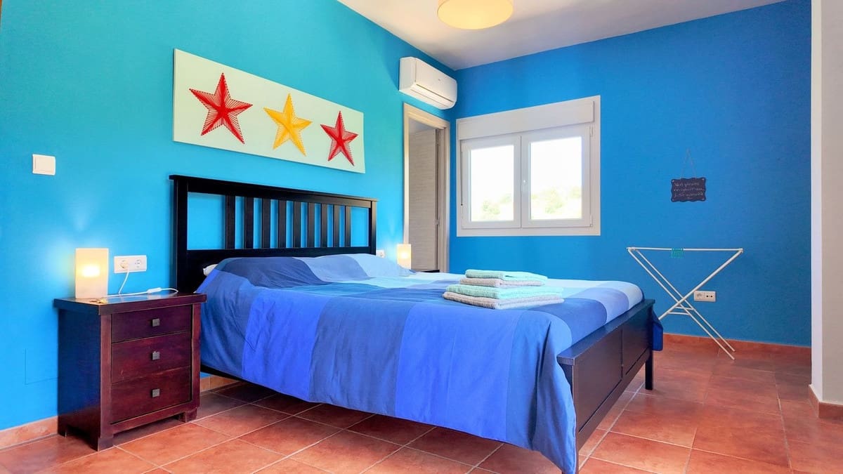 7 soveværelse Finca/Landehus til salg i Almogia med swimmingpool garage - € 599.000 (Ref: 8973197)