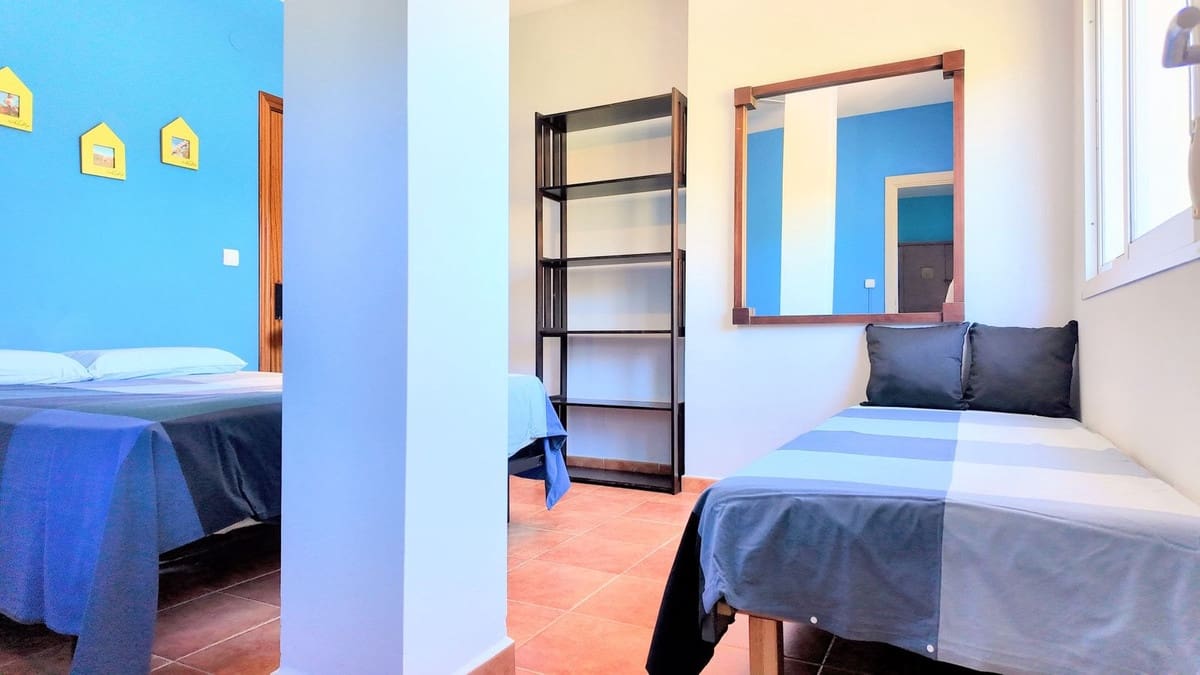 7 soveværelse Finca/Landehus til salg i Almogia med swimmingpool garage - € 599.000 (Ref: 8973197)