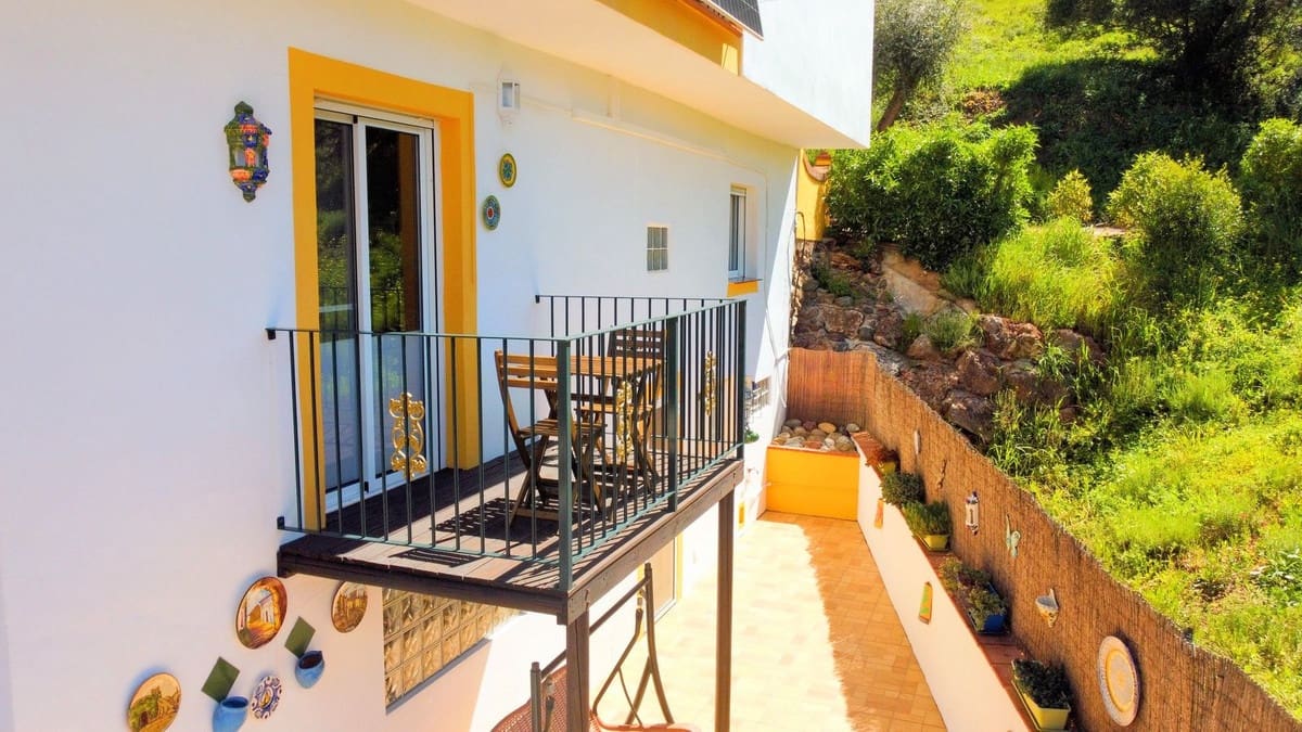 7 soveværelse Finca/Landehus til salg i Almogia med swimmingpool garage - € 599.000 (Ref: 8973197)