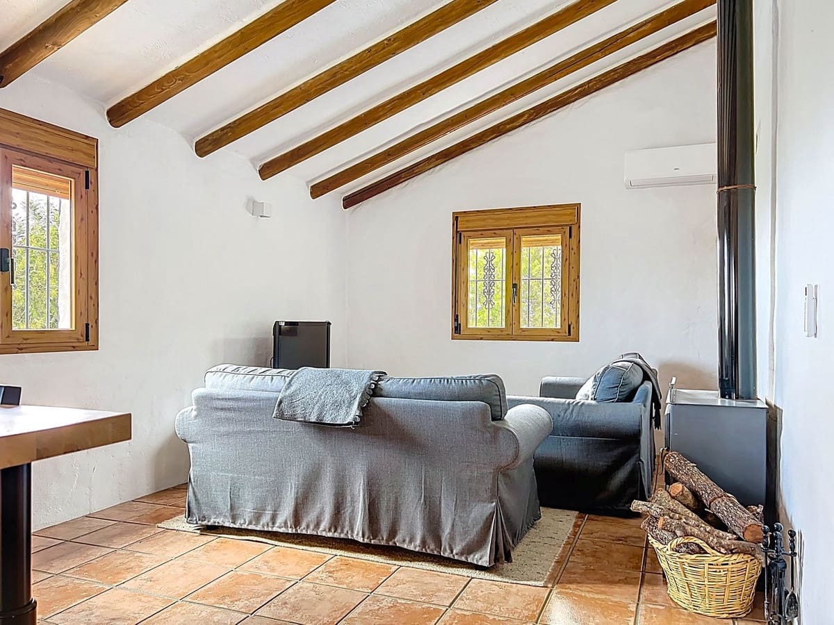 2 Zimmer Finca/Landgut zu verkaufen in Canillas de Aceituno mit Garage - 229.000 € (Ref: 8980432)