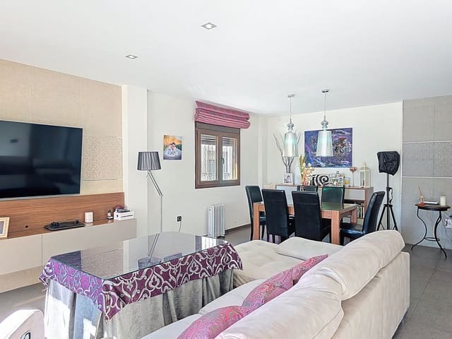 4 sovrum Villa till salu i Vélez de Benaudalla med pool garage - 360 000 € (Ref: 8982015)