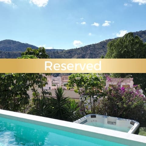 4 soveværelse Villa til salg i Vélez de Benaudalla med swimmingpool garage - € 360.000 (Ref: 8982015)