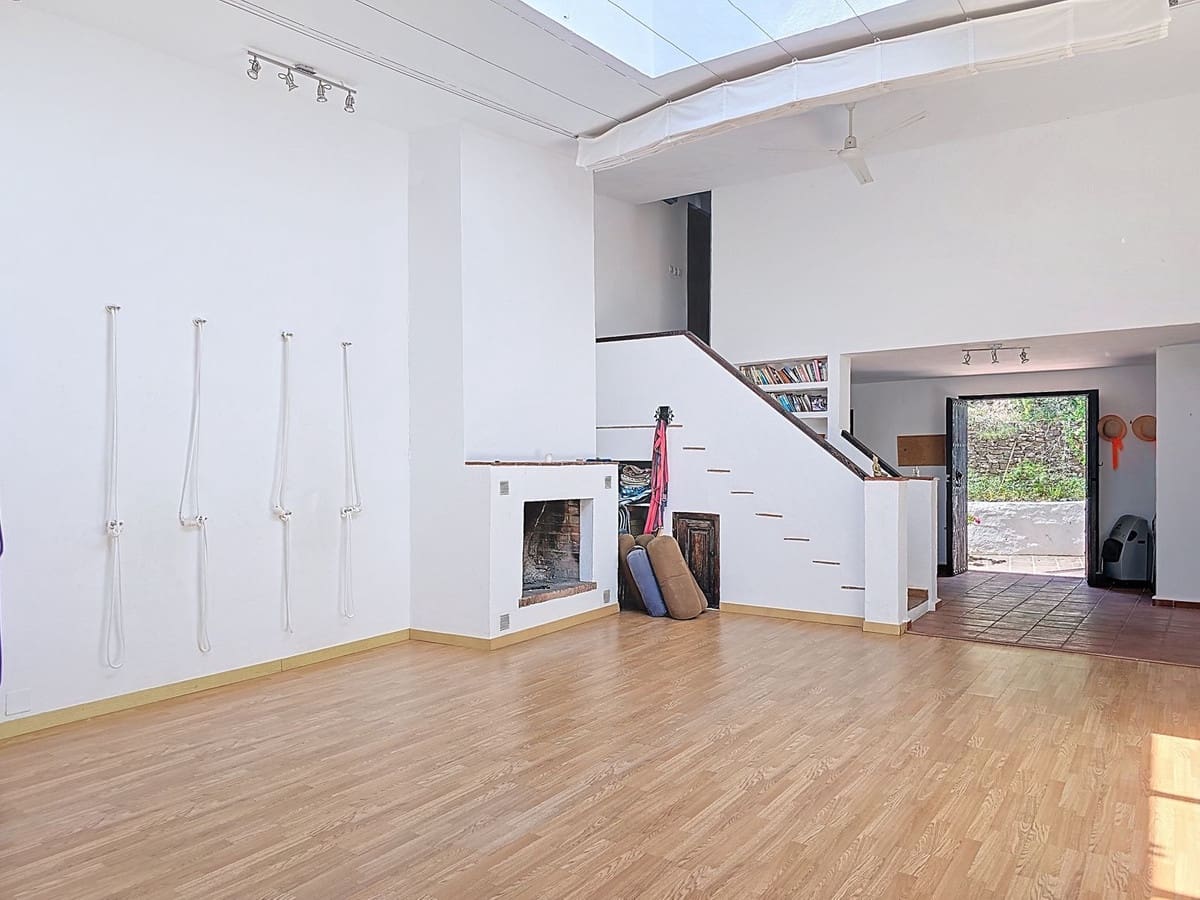 7 chambre Villa/Maison à vendre à Torrox avec piscine garage - 880 000 € (Ref: 8998414)