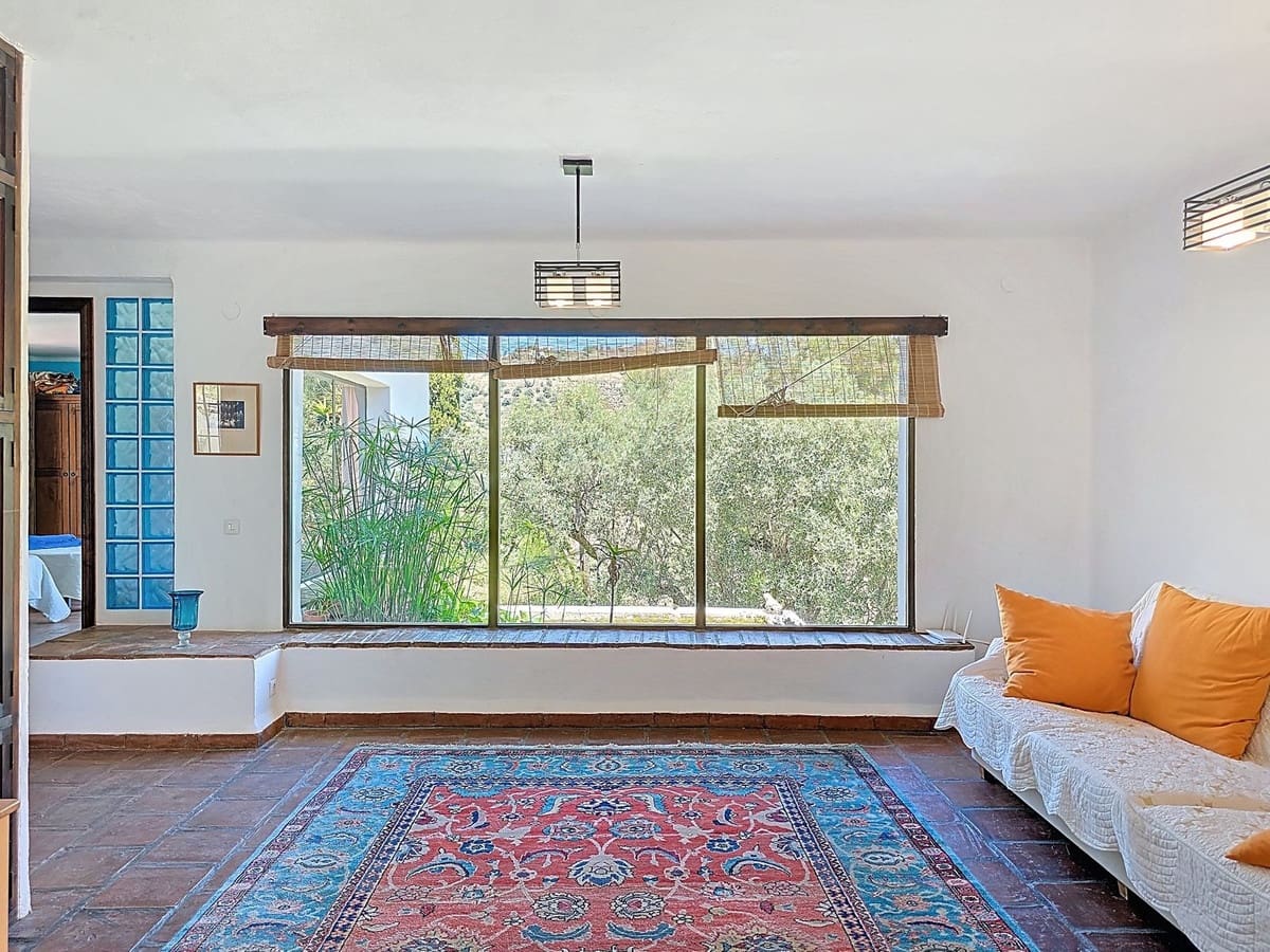 7 chambre Villa/Maison à vendre à Torrox avec piscine garage - 880 000 € (Ref: 8998414)