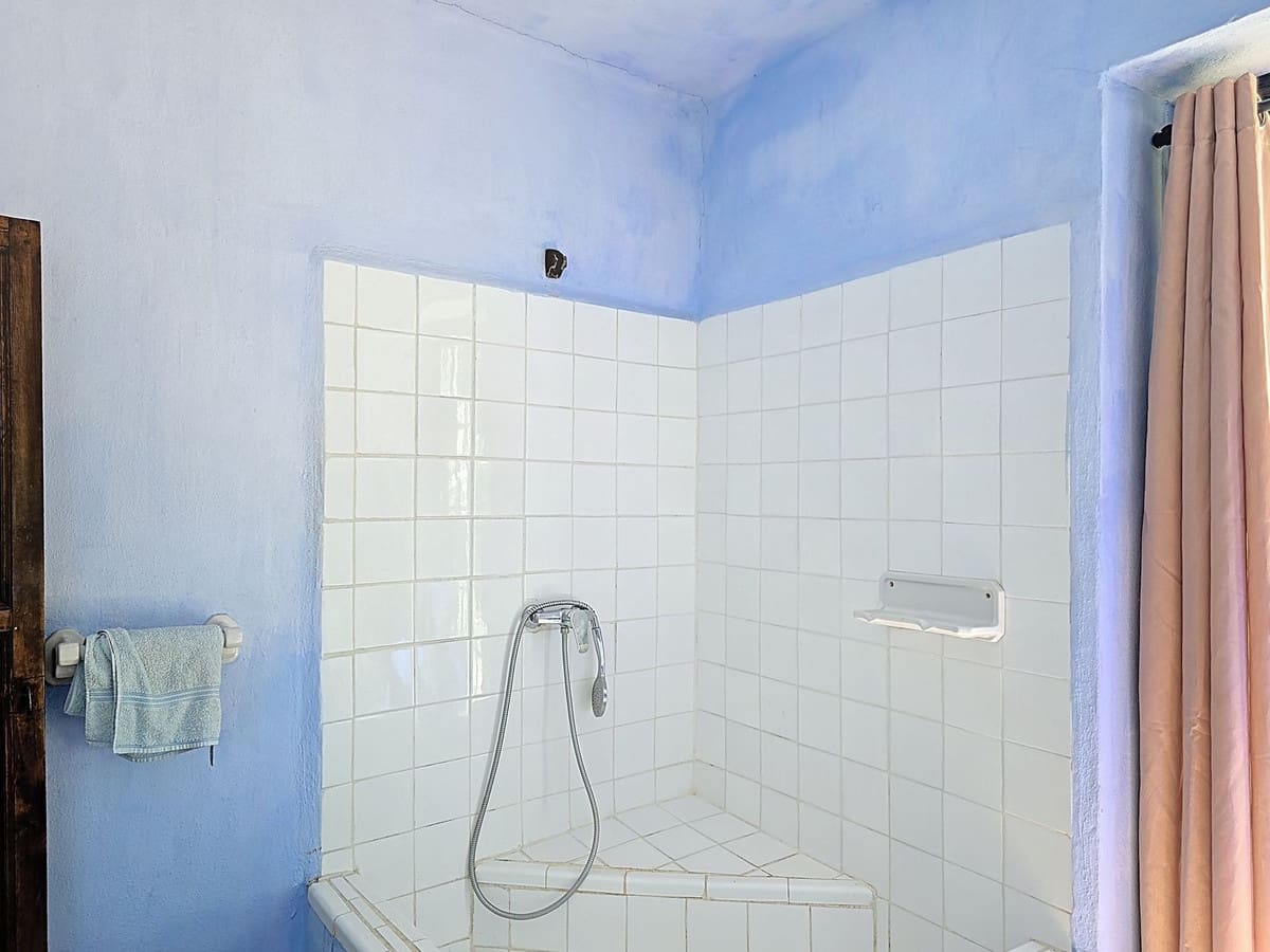 7 Zimmer Villa zu verkaufen in Torrox mit Pool Garage - 880.000 € (Ref: 8998414)