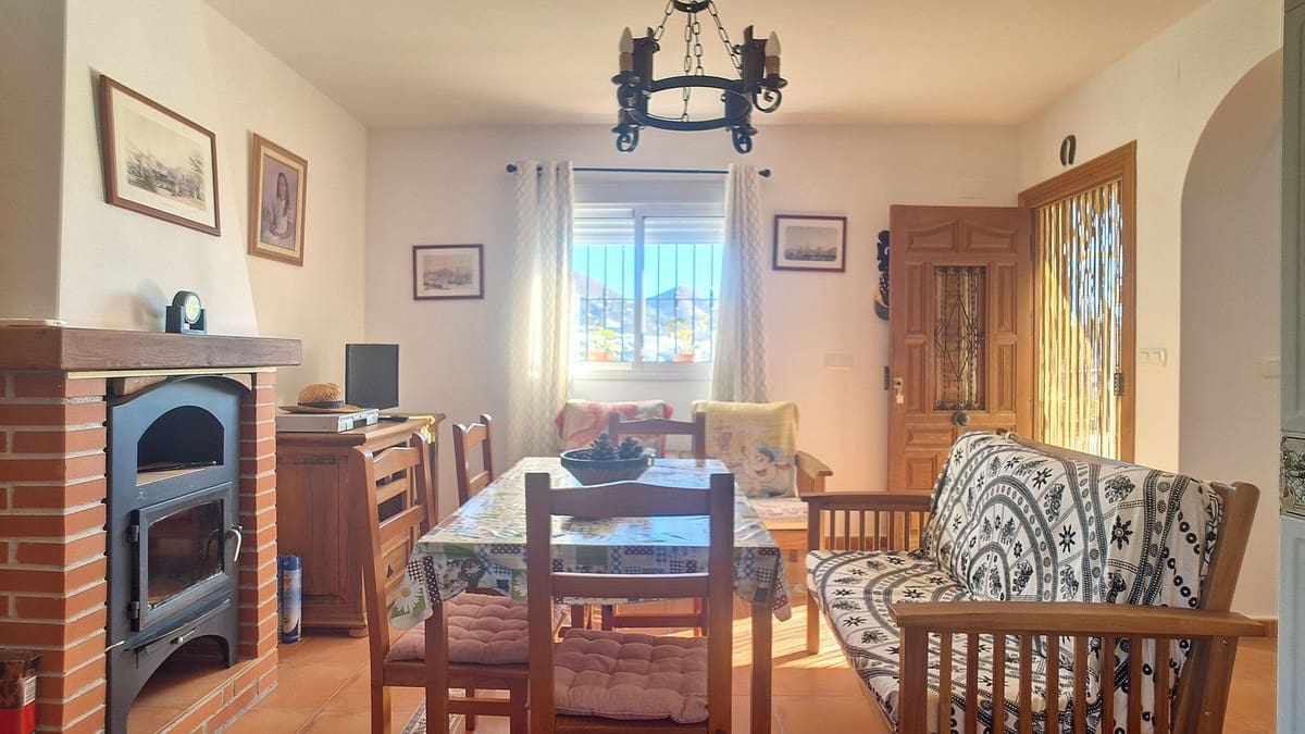 3 sovrum Villa till salu i Corumbela med pool garage - 375 000 € (Ref: 9024202)