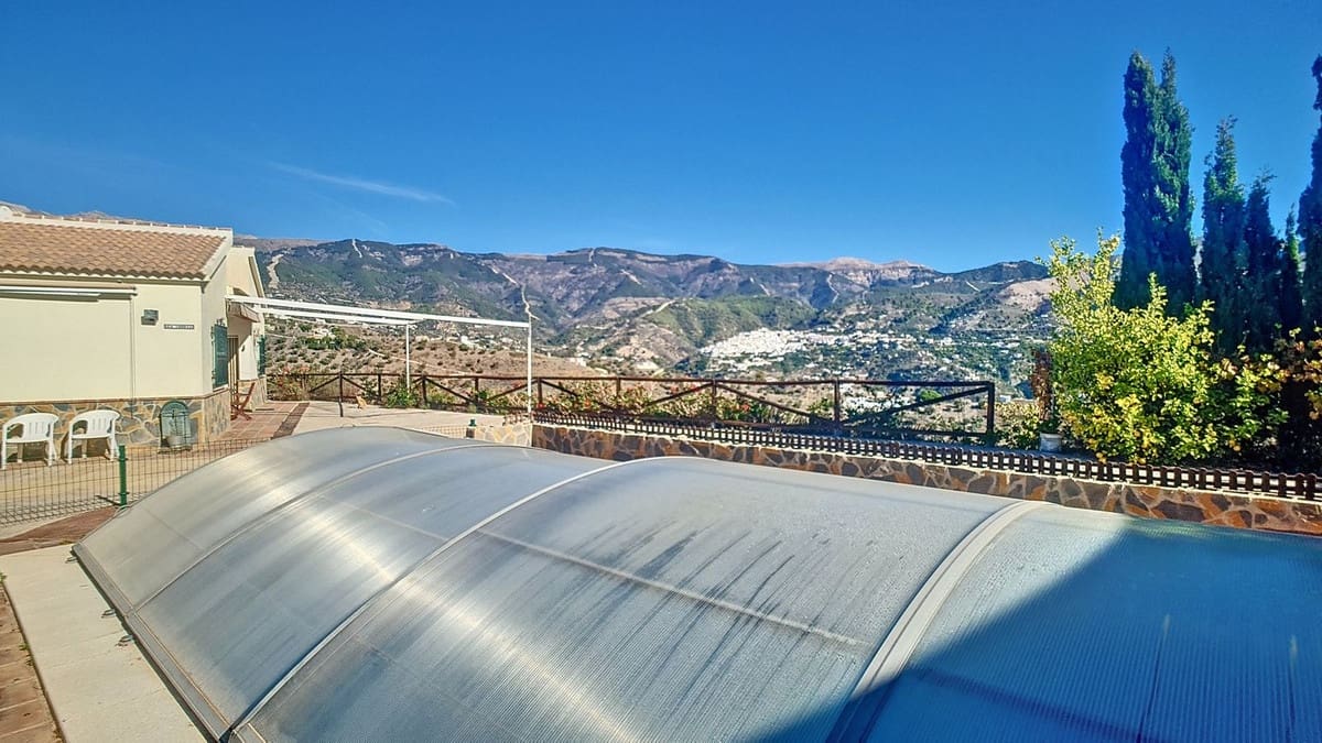 3 sovrum Villa till salu i Corumbela med pool garage - 375 000 € (Ref: 9024202)