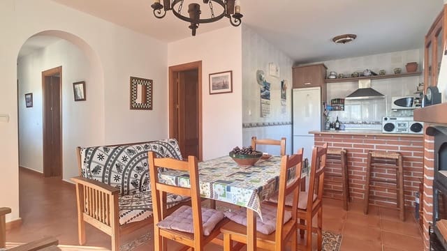 3 sypialnia Willa na sprzedaż w Corumbela, Sayalonga z basenem garażem - 375 000 € (Ref: 9024202)