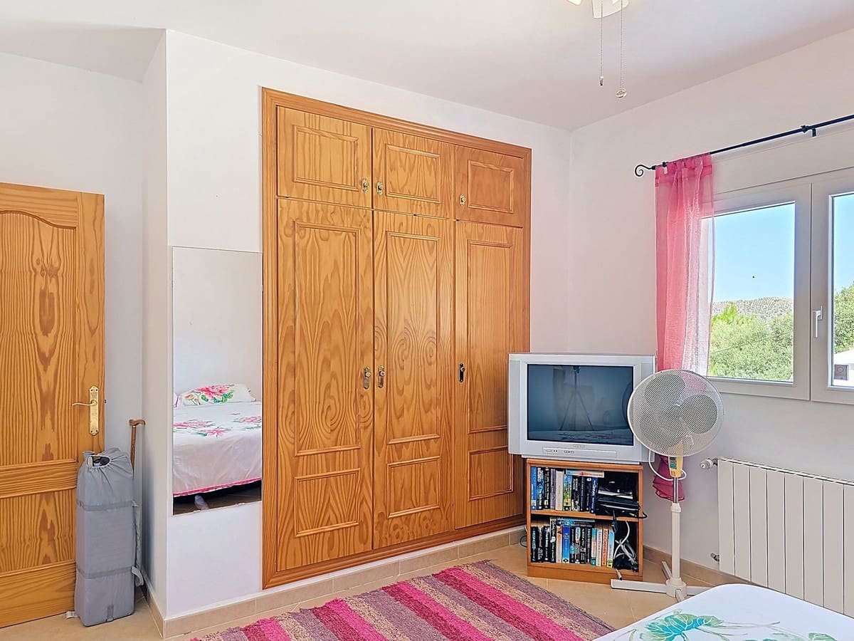 4 soveværelse Villa til salg i Competa med swimmingpool garage - € 425.000 (Ref: 9026332)