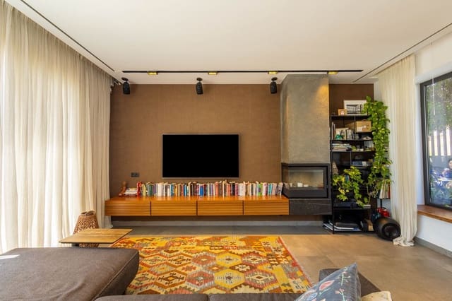 4 slaapkamer Villa te koop in Mijas met zwembad garage - € 1.499.000 (Ref: 9061912)