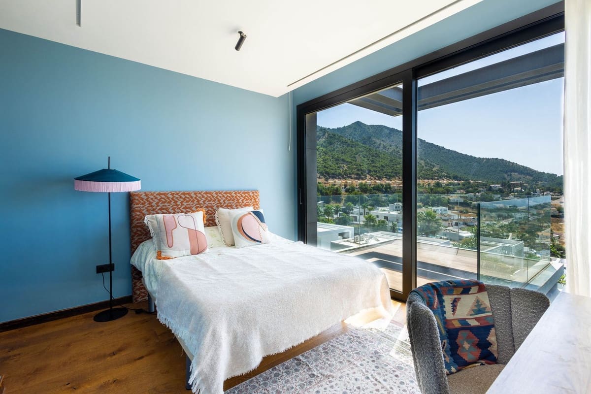 4 slaapkamer Villa te koop in Mijas met zwembad garage - € 1.499.000 (Ref: 9061912)