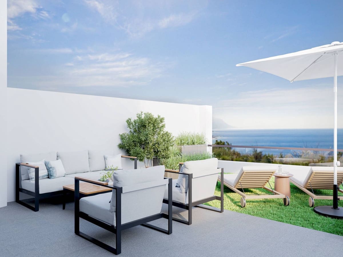 3 bedroom Townhouse for sale in Torrox-Costa with pool garage - € 650,000 (Ref: 9065629)