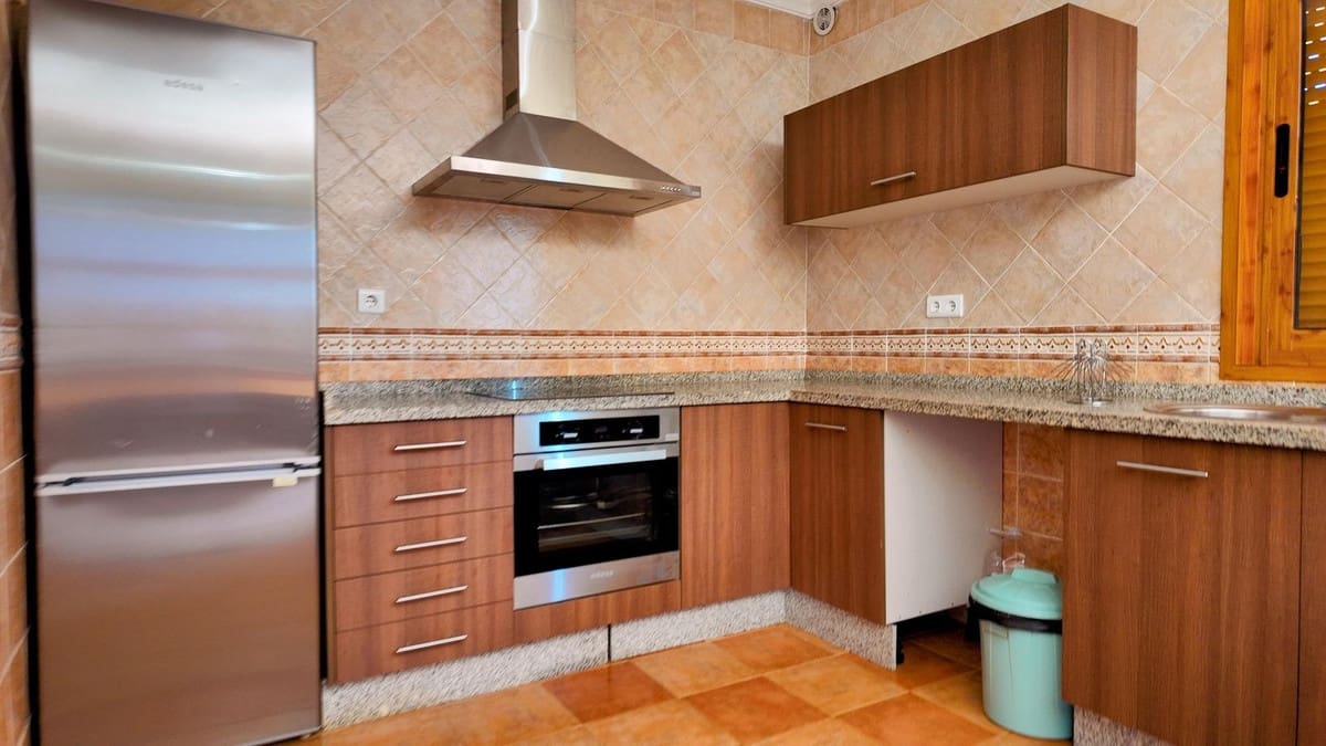 Finca/Casa Rural de 2 habitaciones en Casarabonela en venta con piscina - 198.000 € (Ref: 9072304)