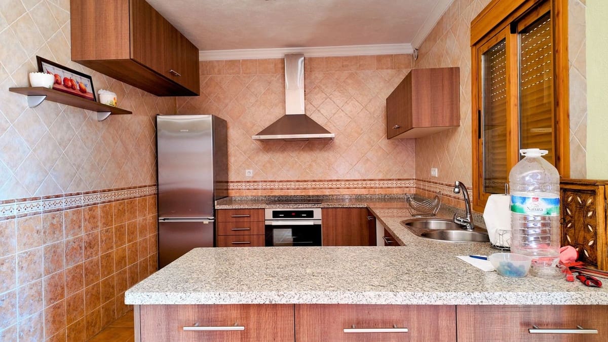 Finca/Casa Rural de 2 habitaciones en Casarabonela en venta con piscina - 198.000 € (Ref: 9072304)