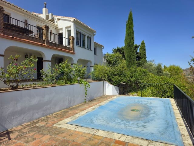 2 soverom Villa til salgs i Cómpeta med svømmebasseng garasje - € 497 000 (Ref: 9094447)