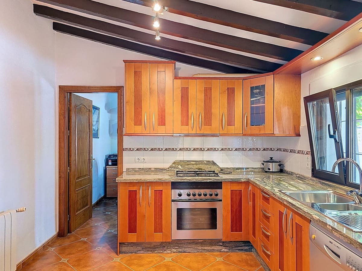 2 sypialnia Willa na sprzedaż w Competa z basenem garażem - 497 000 € (Ref: 9094447)